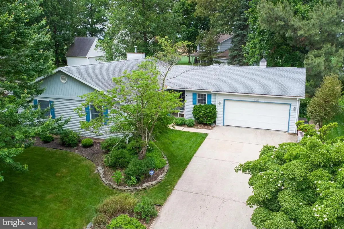 6029 Greenbriar Terrace, Fayetteville, PA 17222 - #1