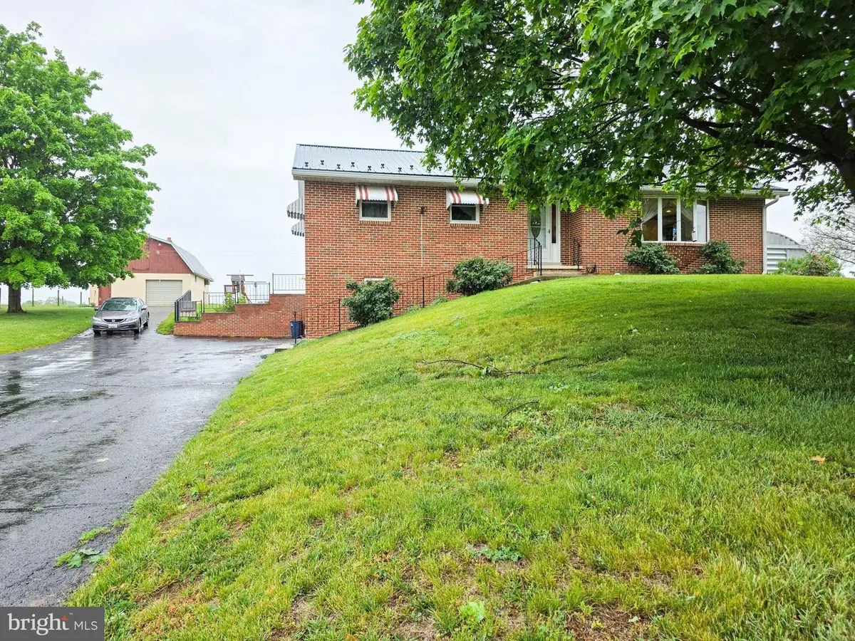 14329 Williamsport Pike, Greencastle, PA 17225 - #1