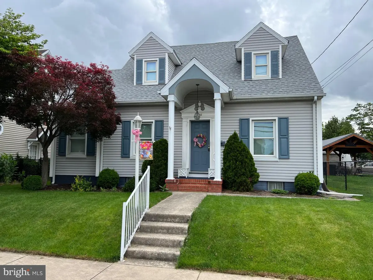 492 S 4th St, Chambersburg, PA 17201 - #1