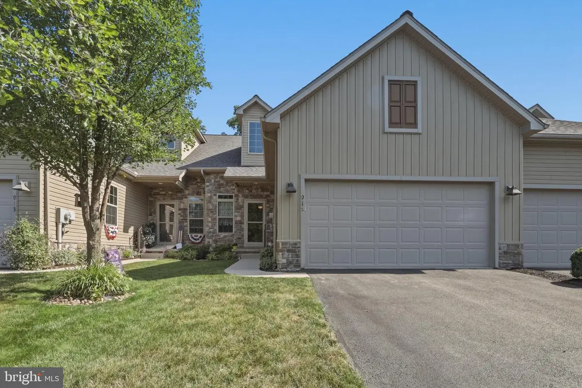 915 Quail Run Drive, Waynesboro, PA 17268 - #1