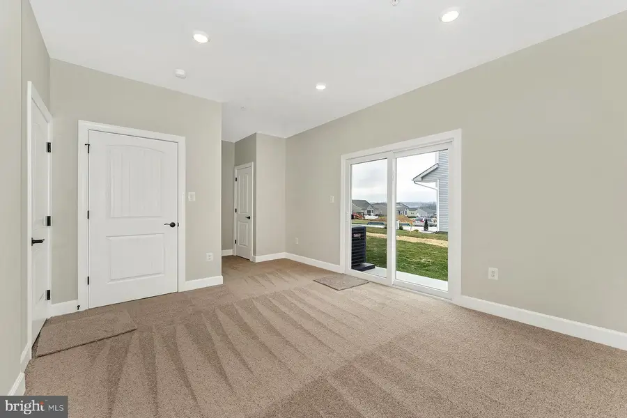 531 Bartholomew Dr, Waynesboro, PA 17268 - #3