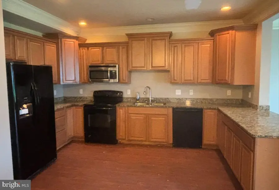 204 Whitley Dr, Chambersburg, PA 17201 - #2