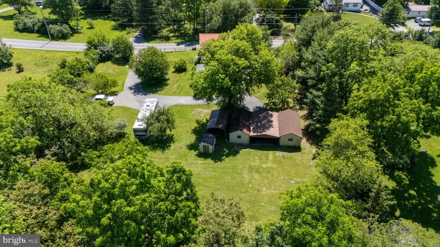 13927 Ridge Rd, Waynesboro, PA 17268 - #3
