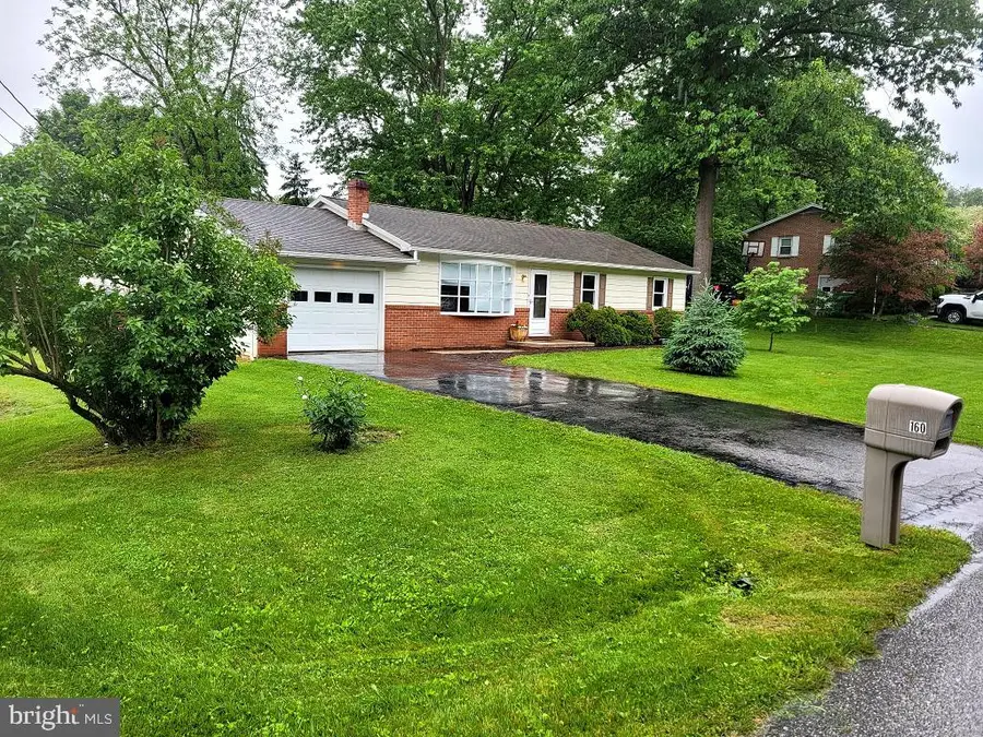160 Echo Dr, Chambersburg, PA 17202 - #2