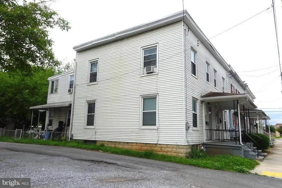 156-158 E Mckinley St, Chambersburg, PA 17201 - #3