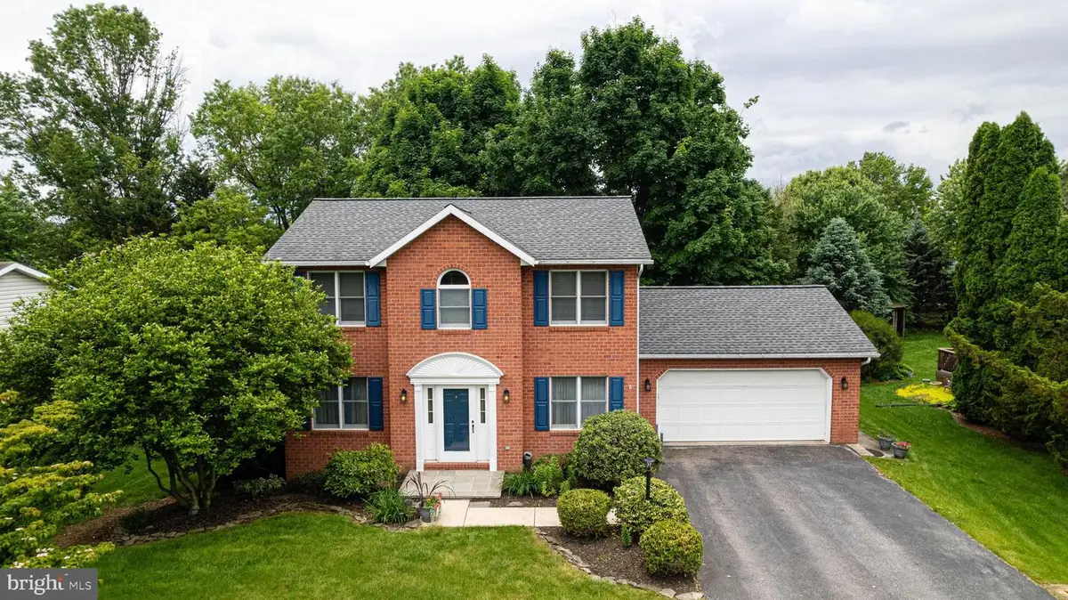 685 Greenfield Drive, Chambersburg, PA 17202 - #1
