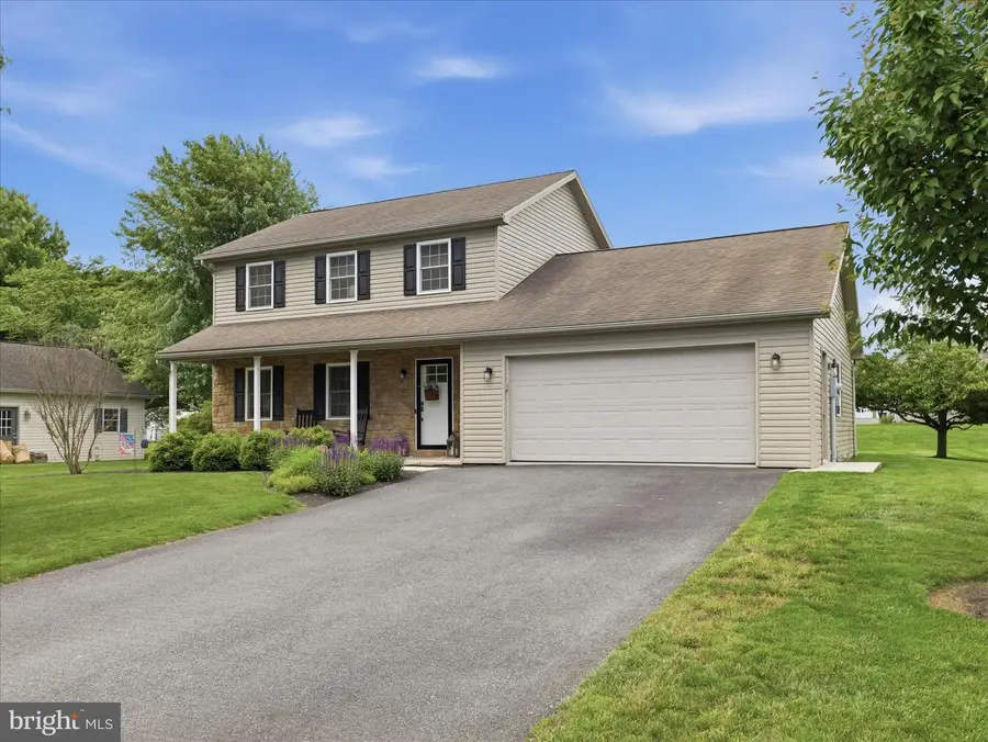384 Leedy Way E, Chambersburg, PA 17202 - #3