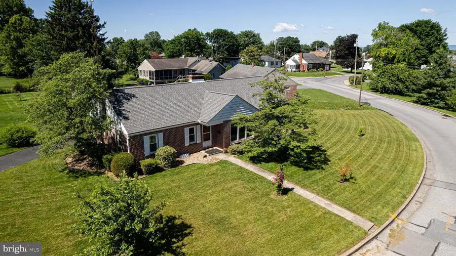 5 Orchard Circle, Greencastle, PA 17225 - #2