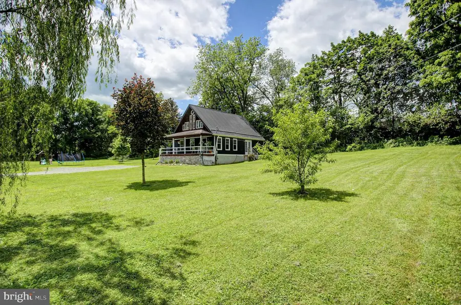 10 W Fairview Avenue, Mercersburg, PA 17236 - #2