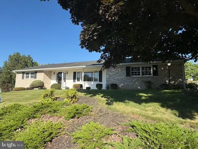 222 Harvest Lane, Chambersburg, PA 17202 - #1