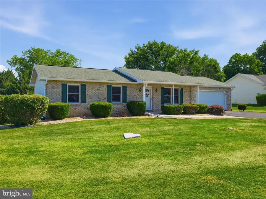 1741 Wisteria Drive, Chambersburg, PA 17202 - #2