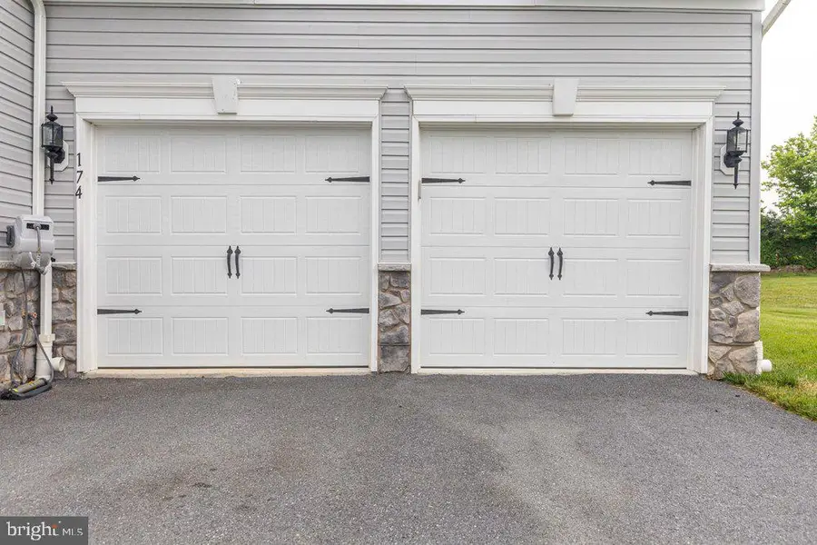 174 Paradise View Dr, Antrim, PA 17263 - #2