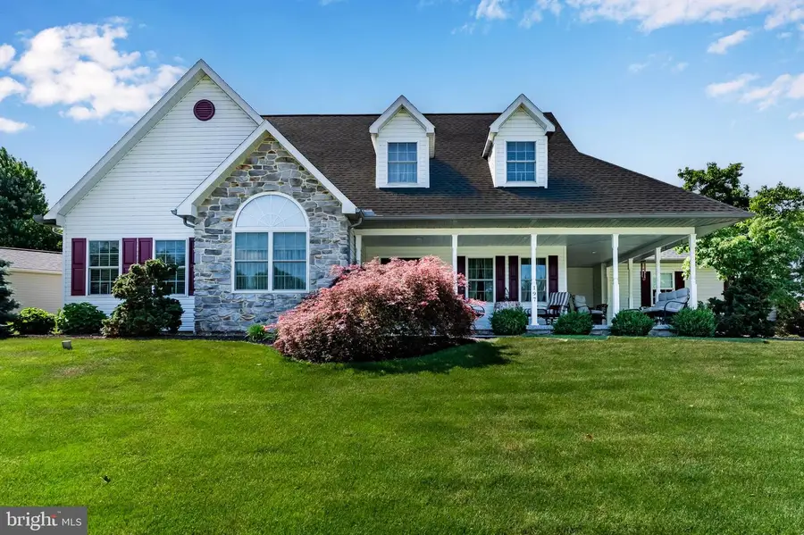 197 Beechwood Lane E, Chambersburg, PA 17201 - #2