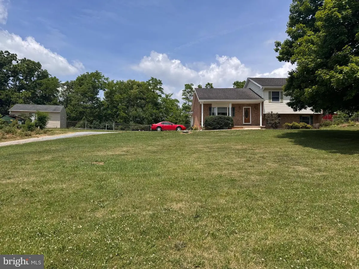 12243 Garnes Rd, Mercersburg, PA 17236 - #1