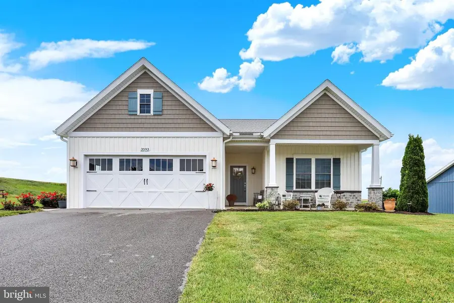 3593 Cascades Drive S, Fayetteville, PA 17222 - #2