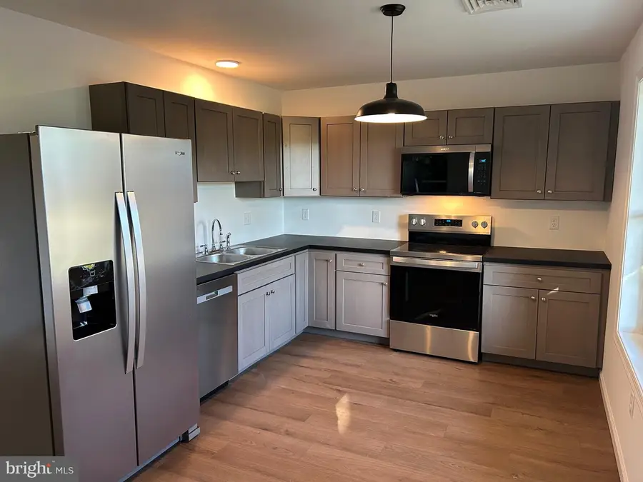 262 E Mckinley Street, Chambersburg, PA 17201 - #3