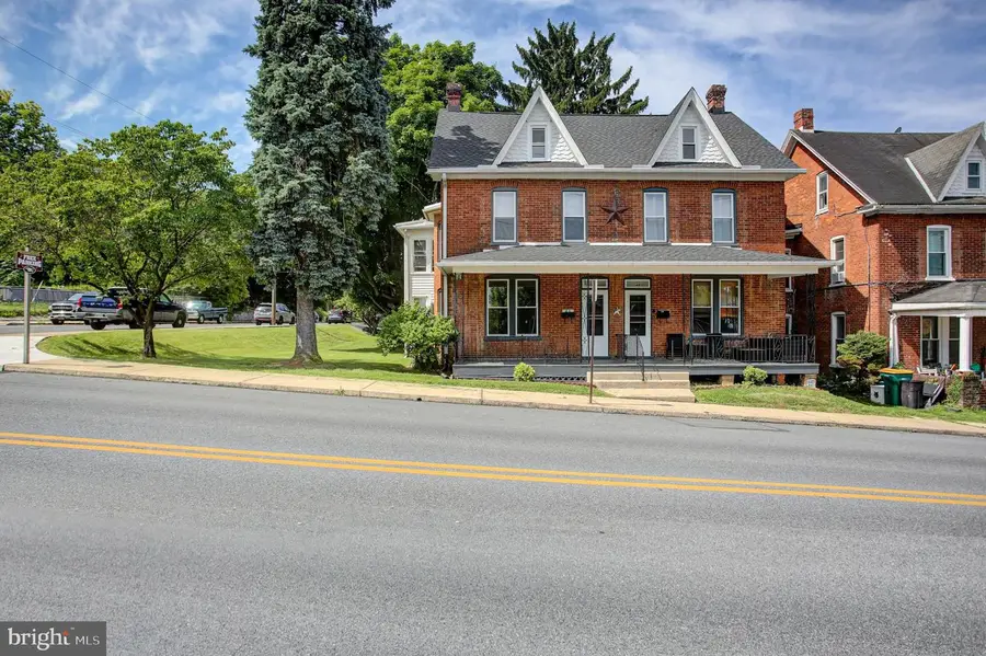 46 W Third Street, Waynesboro, PA 17268 - #2