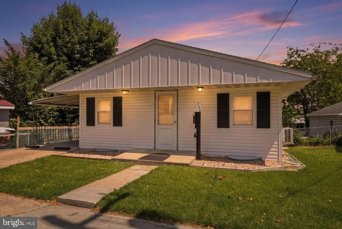 329 E Garfield Street, Chambersburg, PA 17201 - #1