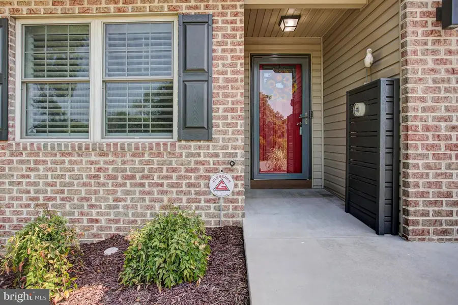 625 Shook Ct W, Greencastle, PA 17225 - #3