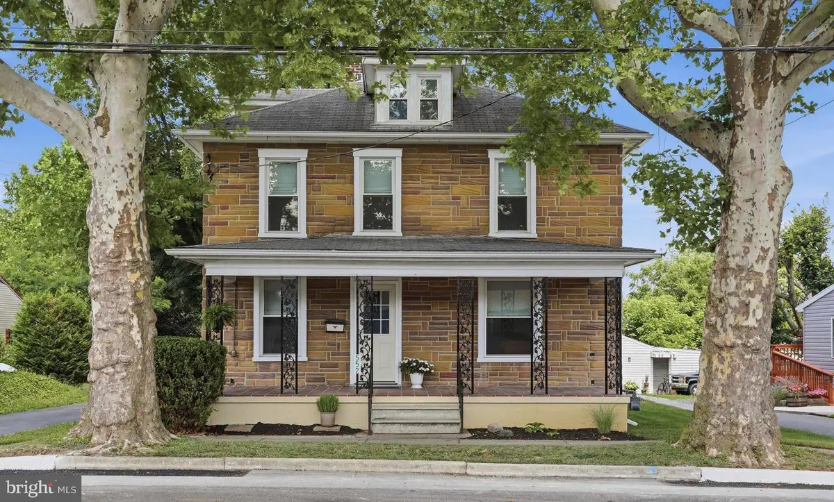 552 N Allison St, Greencastle, PA 17225 - #1