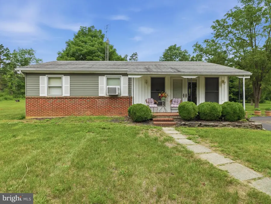 11283 Grant Shook Road, Greencastle, PA 17225 - #3