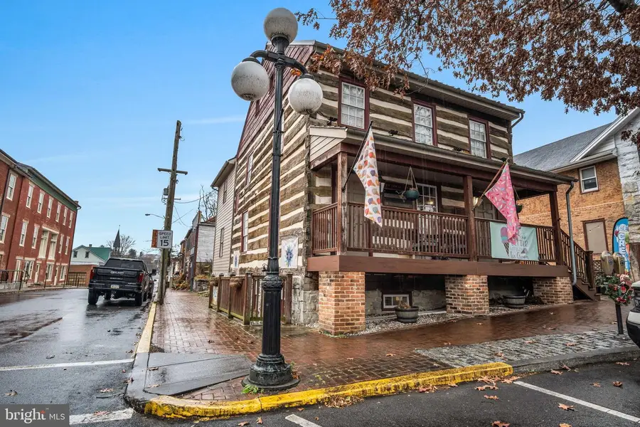 3 S Main Street, Mercersburg, PA 17236 - #2