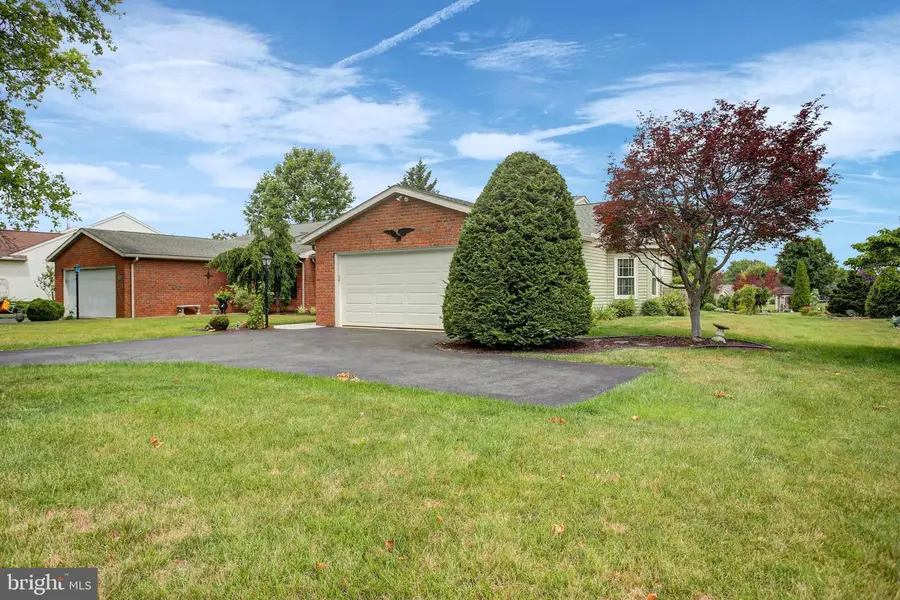 127 Chancellor Drive, Chambersburg, PA 17201 - #2