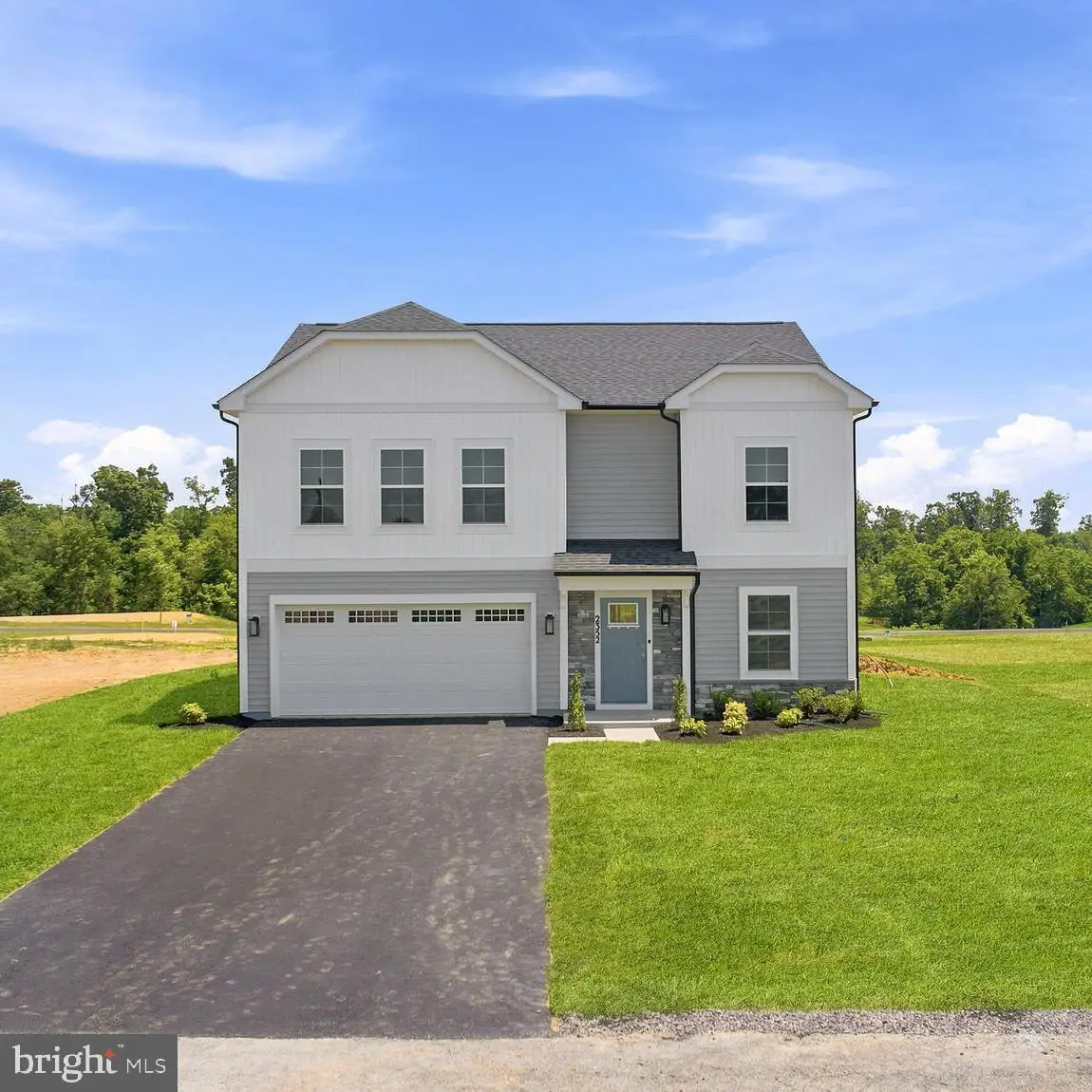 2352 Wind River Dr, Chambersburg, PA 17202 - #1