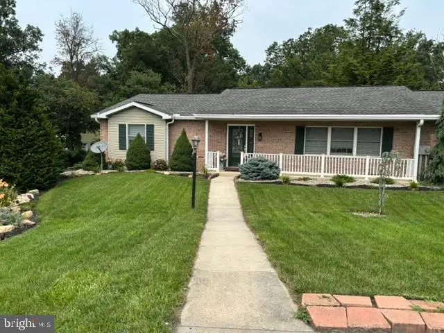 8 Oxford Ct #8, Chambersburg, PA 17201 - #1