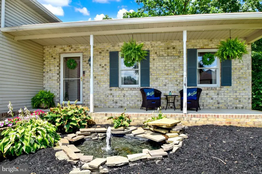 215 Opal Dr, Chambersburg, PA 17202 - #3