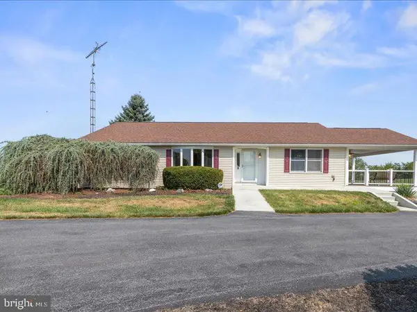 7246 Smith Rd, CHAMBERSBURG, PA 17201