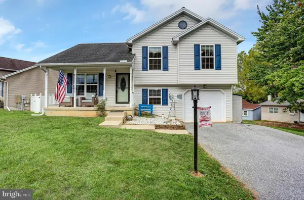 136 S Phillips Avenue, WAYNESBORO, PA 17268