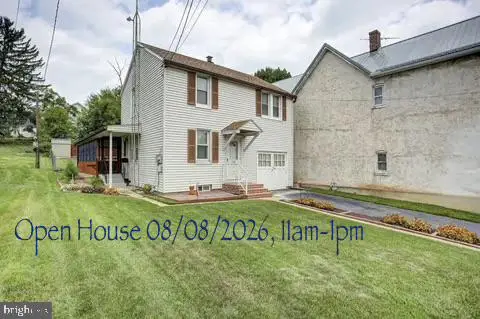 343 W Queen St, Chambersburg, PA 17201 - #1
