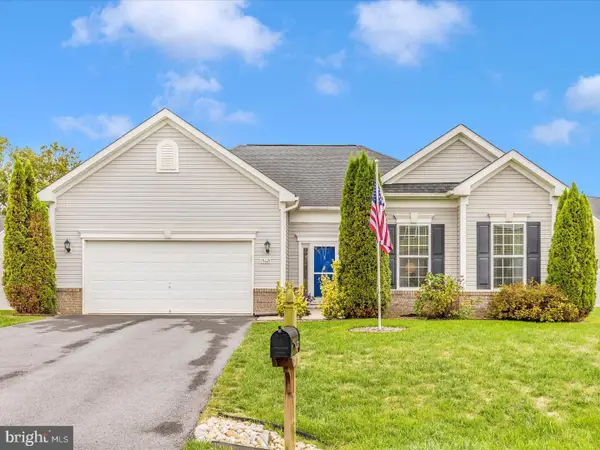 15621 Camden Drive N, GREENCASTLE, PA 17225