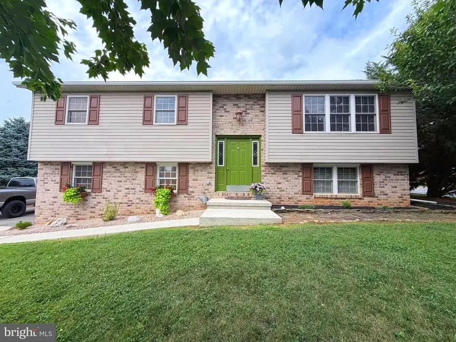 1265 Ashton Dr, Shippensburg, PA 17257 - #3