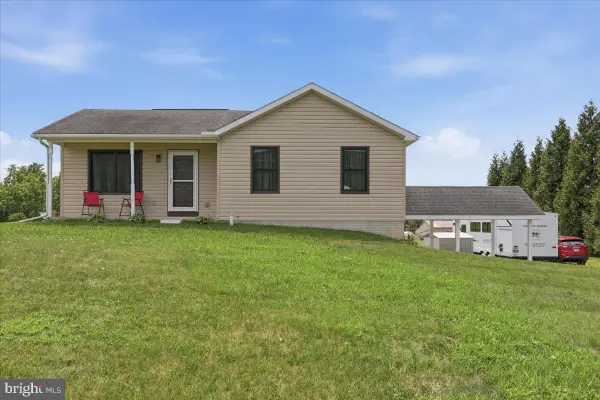 8725 Gap Rd, WAYNESBORO, PA 17268