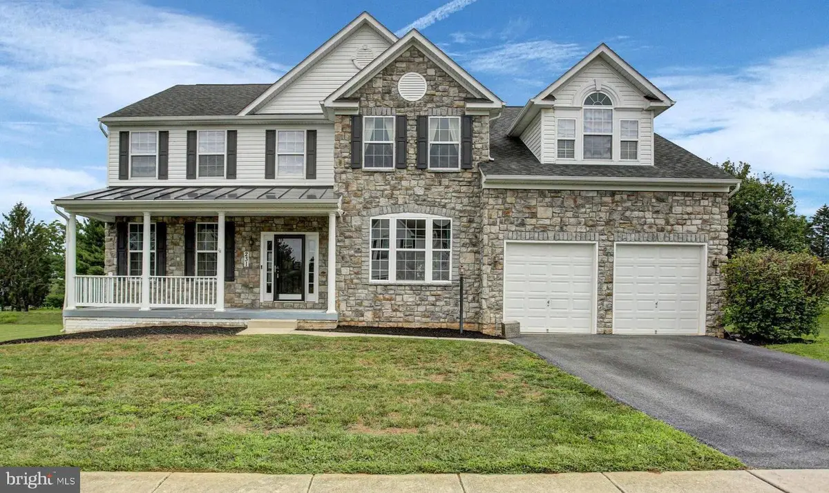 231 Scarlet Cir, Greencastle, PA 17225 - #1