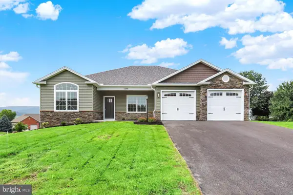 6358 Saucon Valley Dr, FAYETTEVILLE, PA 17222