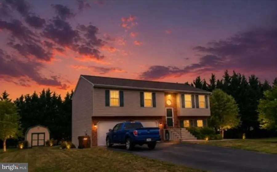 15265 Cobble Dr, Greencastle, PA 17225 - #2