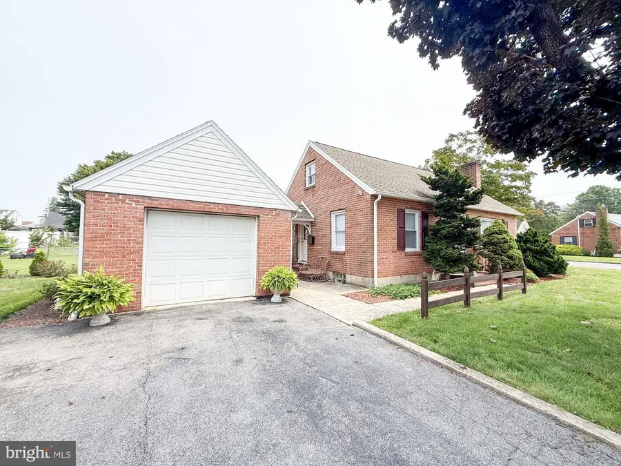 571 Highland Avenue, Chambersburg, PA 17201 - #3
