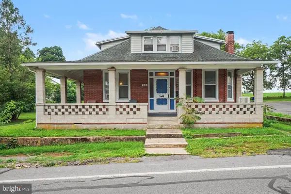 108 W W Main Street, FAYETTEVILLE, PA 17222