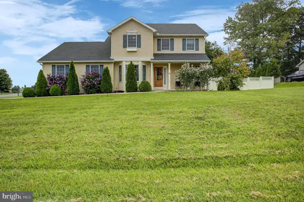 631 Eric Drive, SHIPPENSBURG, PA 17257