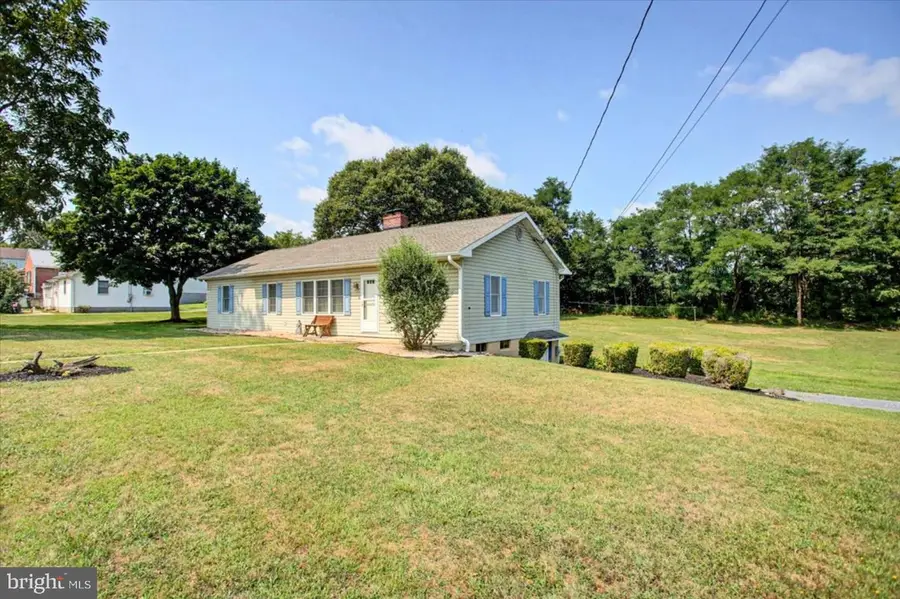 5881 Fort Loudon Road, Mercersburg, PA 17236 - #2