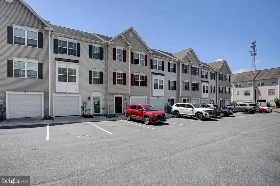 532 S Carlisle St, Greencastle, PA 17225 - #2