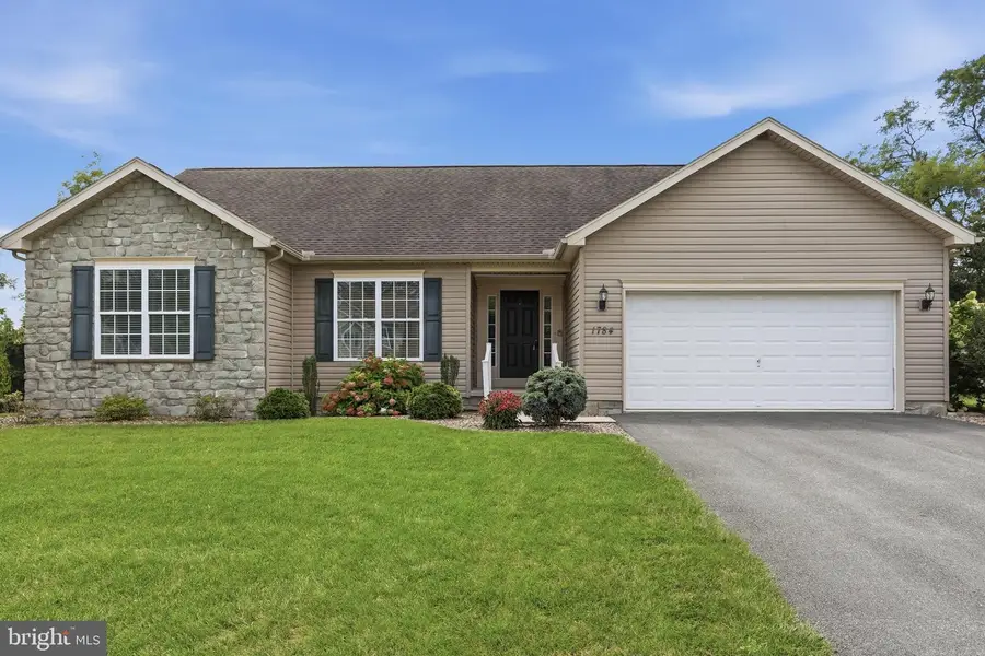 1784 Falcon Lane, Chambersburg, PA 17202 - #2