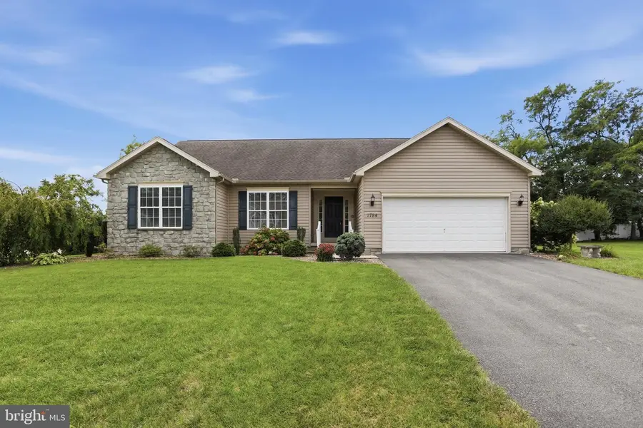 1784 Falcon Lane, Chambersburg, PA 17202 - #3