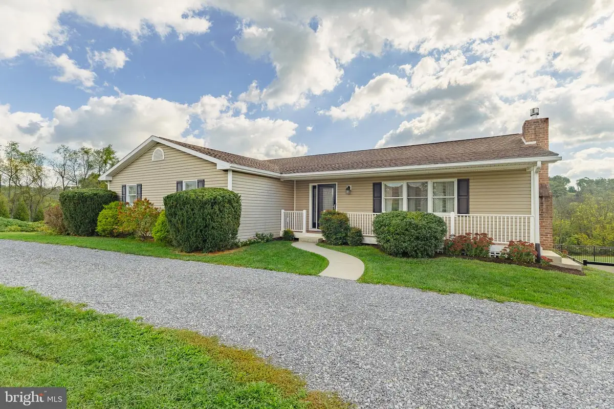 3691 W Weaver Road, Greencastle, PA 17225 - #1