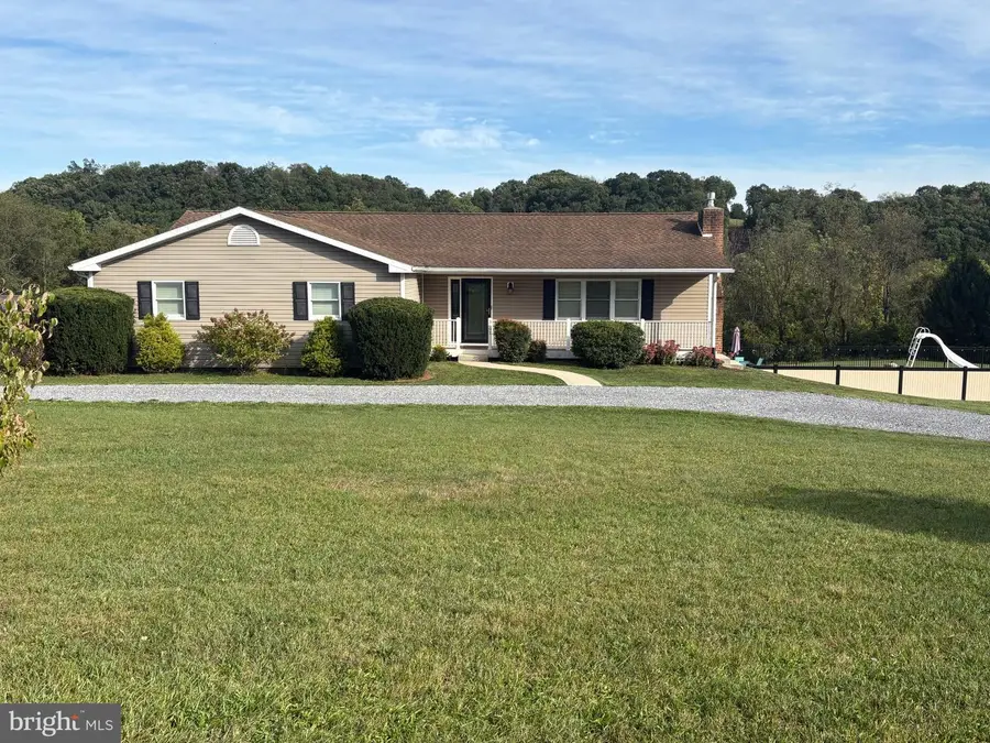 3691 W Weaver Road, Greencastle, PA 17225 - #3