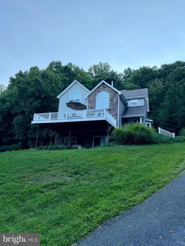 10841 Knob Rd, MERCERSBURG, PA 17236