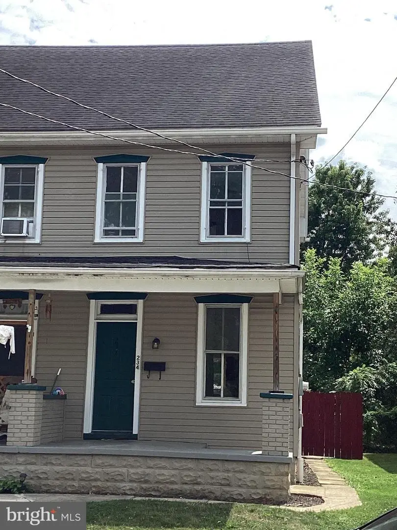 232 W W Second Street, Waynesboro, PA 17268 - #1